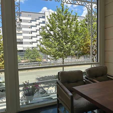 Selitë e Vogël Hotel Queen מראה חיצוני תמונה