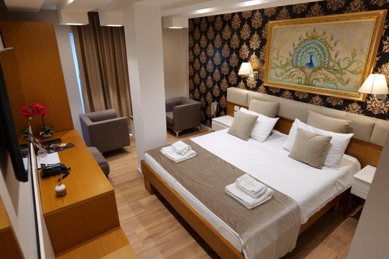 Selitë e Vogël Hotel Queen מראה חיצוני תמונה